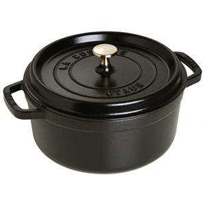 1. Staub Cocotte rund mit Deckel – absoluter Kundenliebling